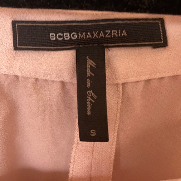 BCBG MAXAZARIA “Marrisol” Blush Off-Shoulder Top - Picture 5 of 8